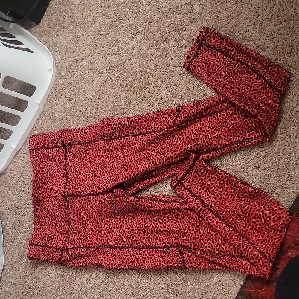 Fabletics workout set, SM - Picture 4 of 5